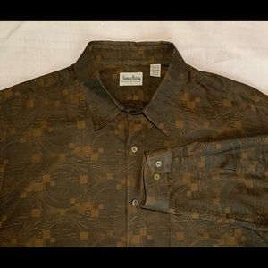 Neiman Marcus Dress Shirt Mother of Pearl Buttons